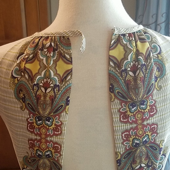 ⬇️ MM Couture dress, cut out open back yellow & green paisley maxi - Picture 10 of 16